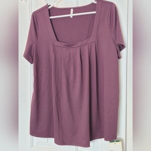 HALARA Short Sleeve Square Neck Top Wine Burgandy Flowy Athleisure NWT Size L
